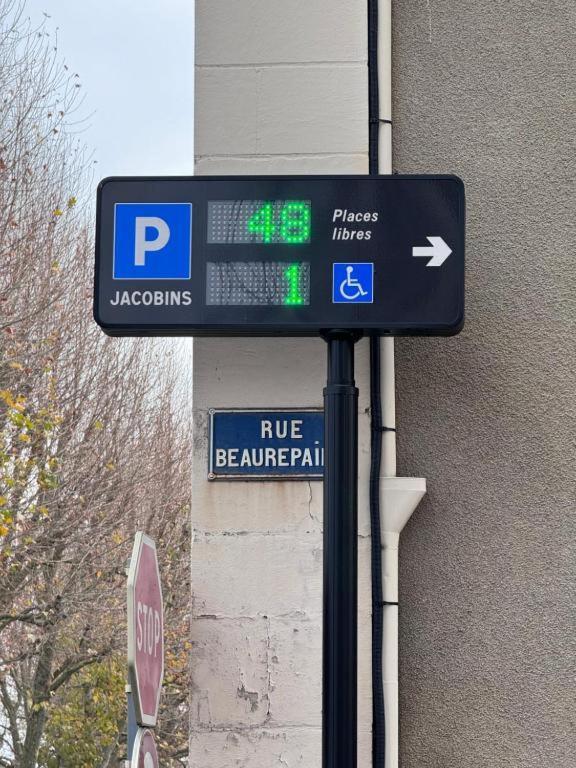 Le Laurencin Sens - Le Duplex - Coeur De Ville Eksteriør bilde
